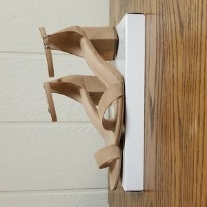 Women's Size 7.5 Suede Heeled Sandals